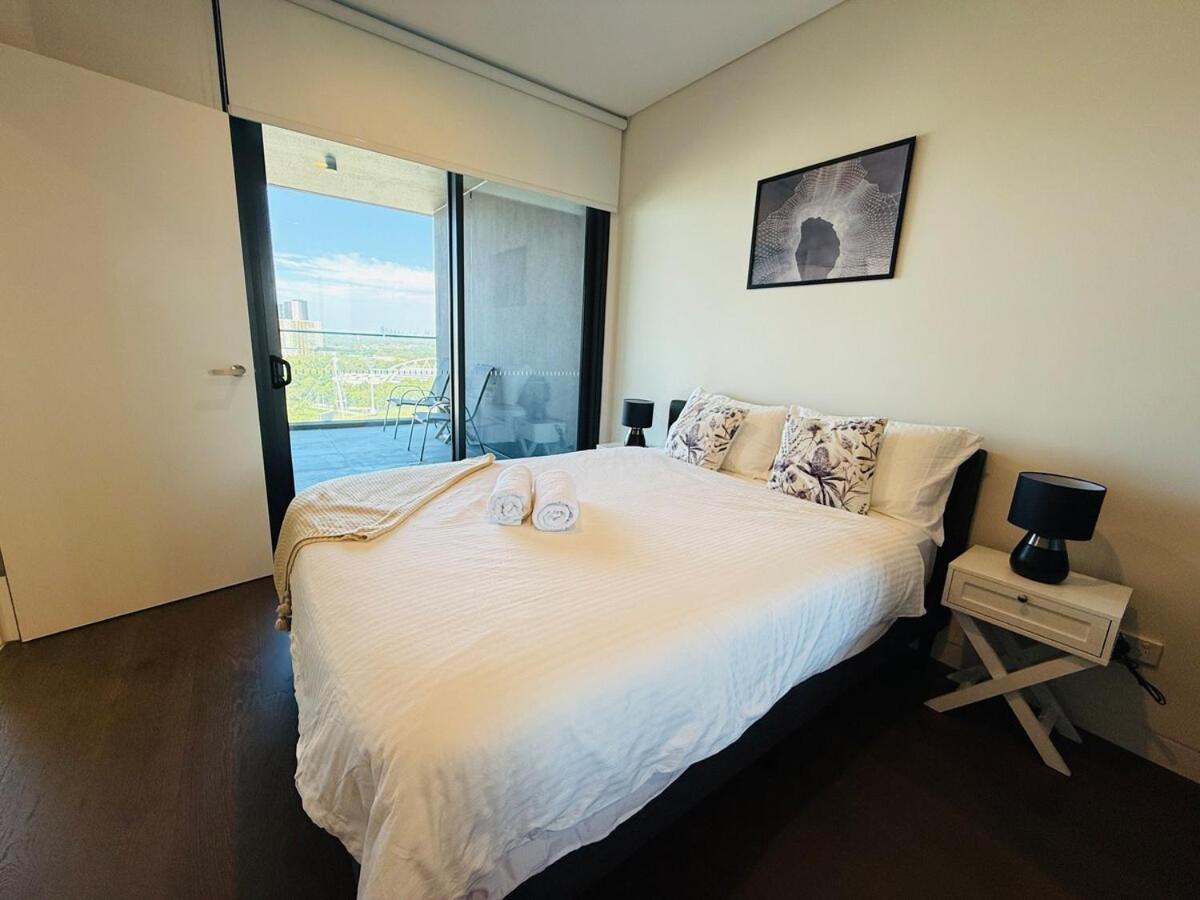 Apartment New Olympic Park 3beds -parking, Pool, Gym 21