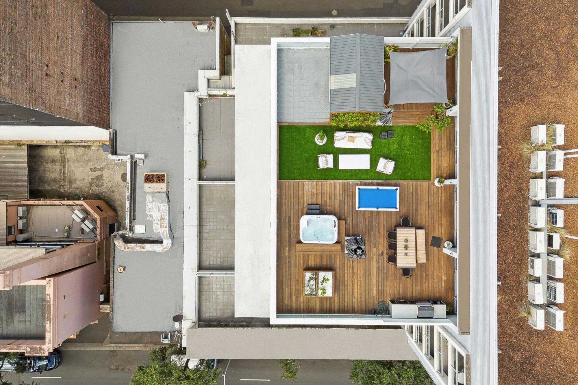 Chippendale Oasis - 3 Bed Penthouse With Terrace Sydney