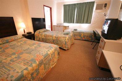 Lidcombe Motor 3* Sydney