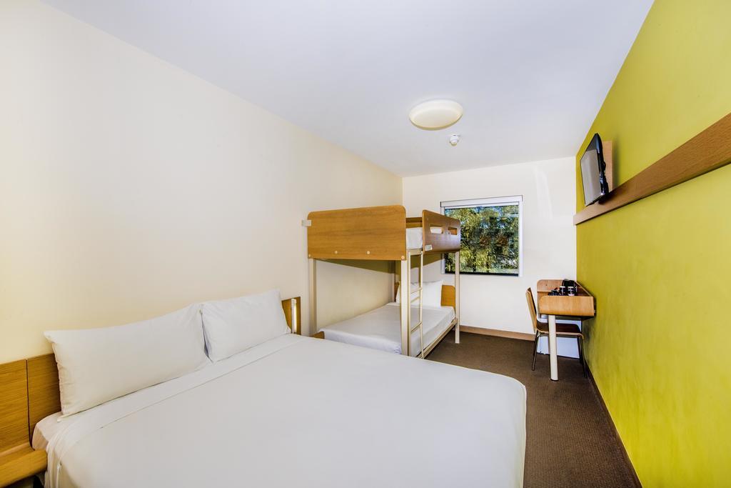 Ibis Budget Olympic Park Hotel