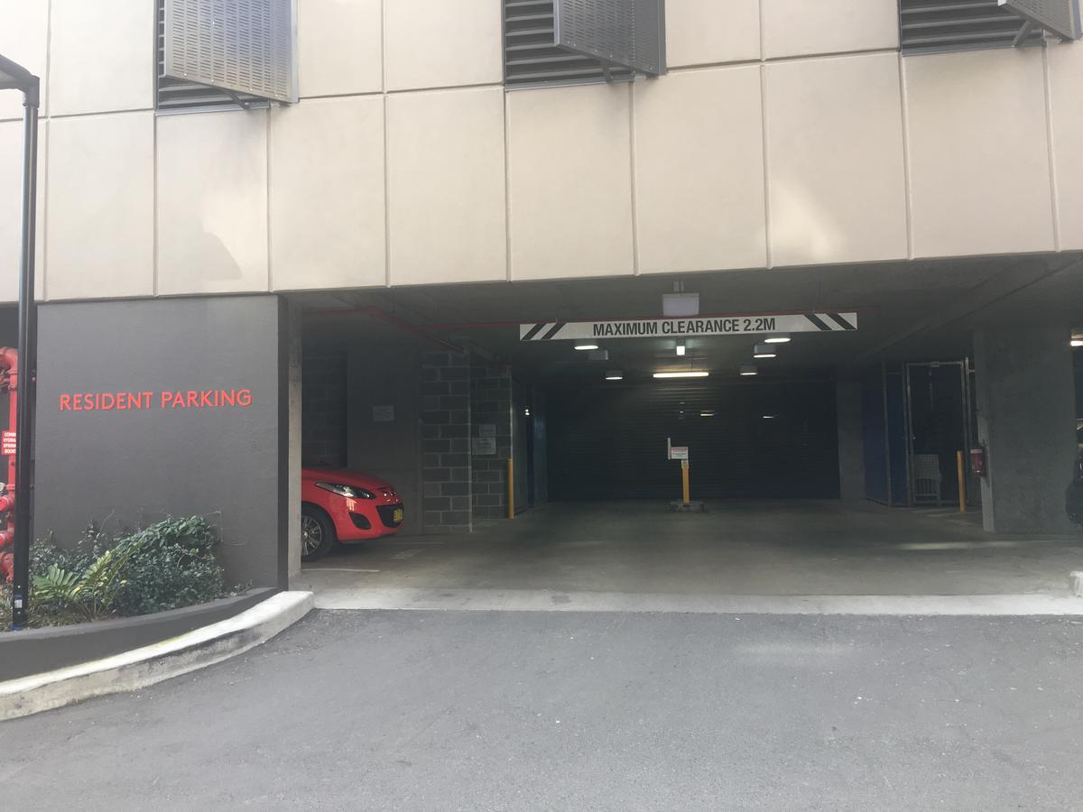 Brand New Unit That Has It All *