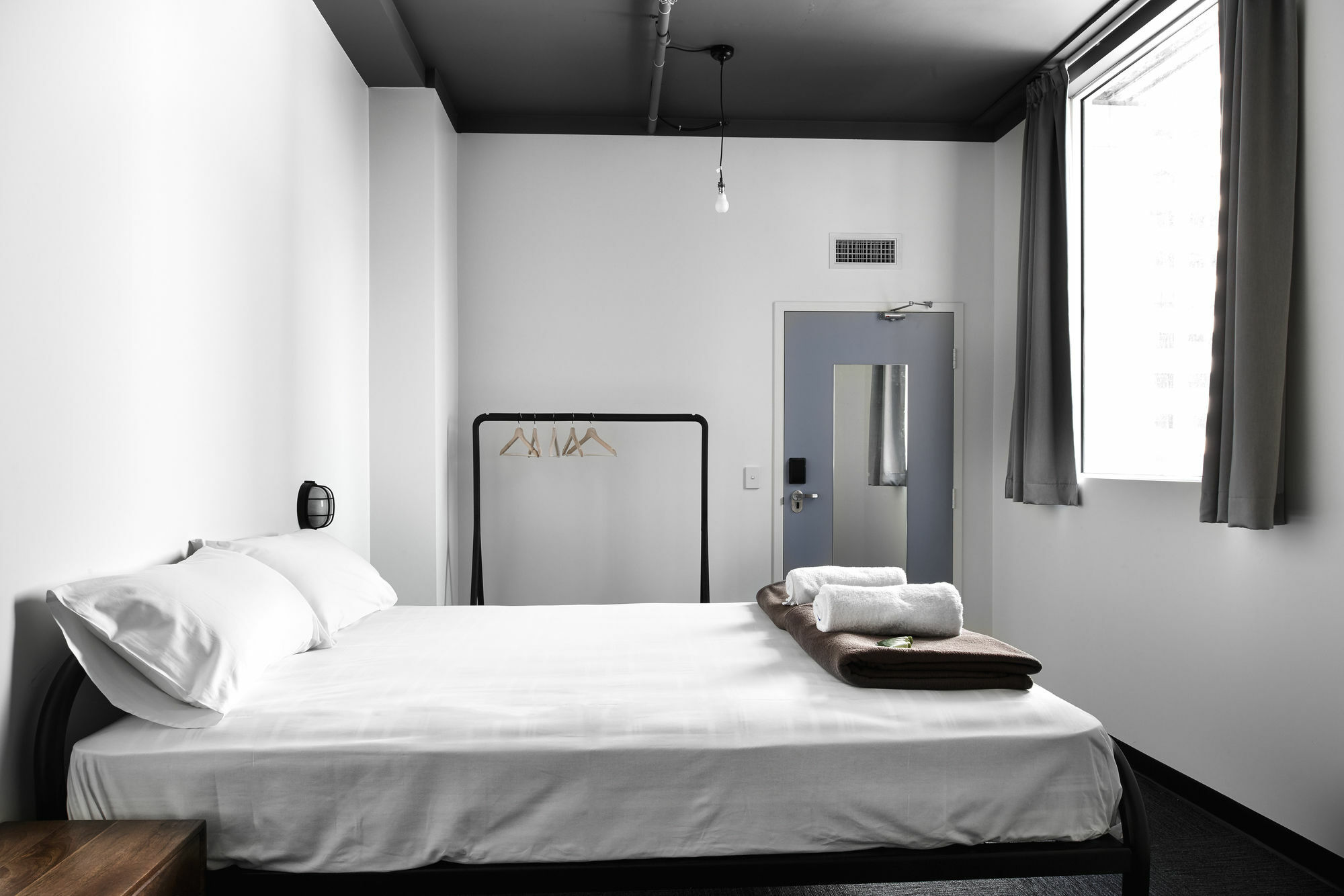 Capsule hotel The Pod 2*